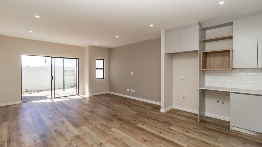 To Let 3 Bedroom Property for Rent in Sandown Western Cape